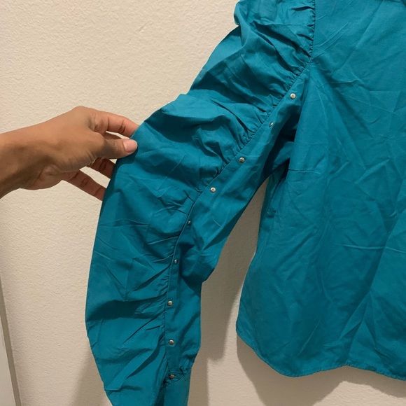 True Destiny elegant blouse - Picture 6 of 10